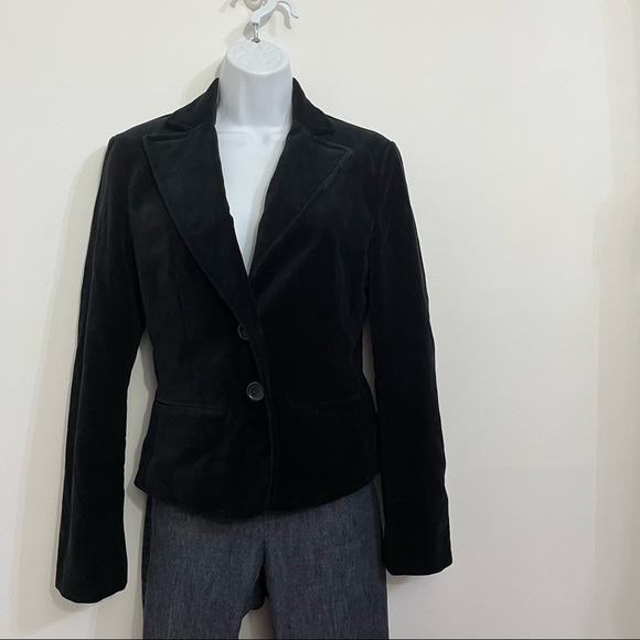 Black Velour Blazer Jacket by Express is NWT. Size 4 - Picture 3 of 12